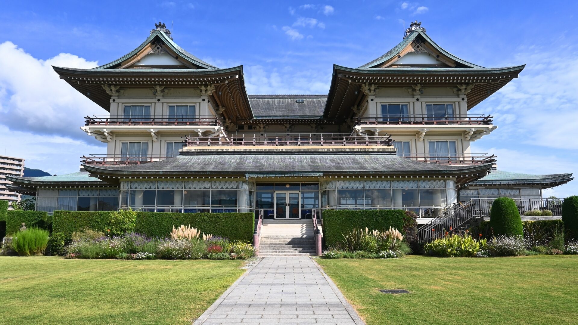 びわ湖大津館・柳が崎湖畔公園
