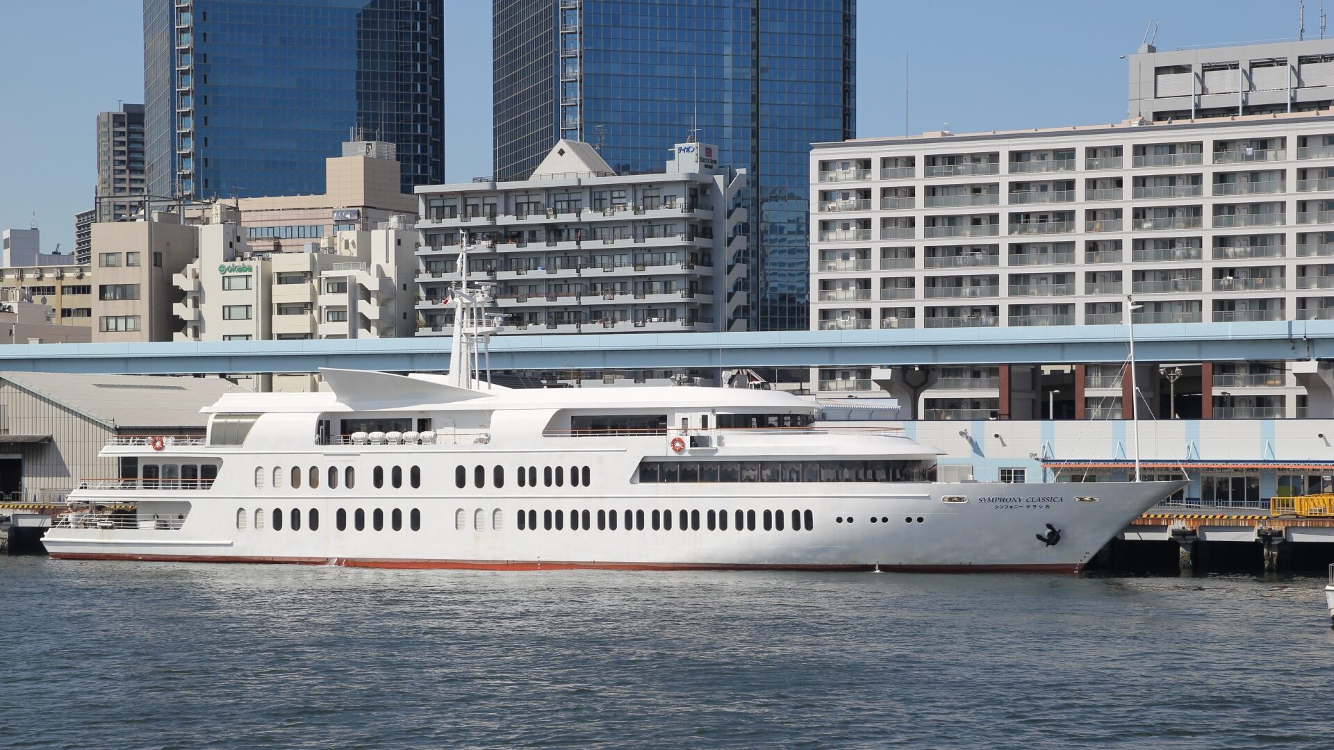 1. シンフォニークルーズ(東京湾クルーズ)